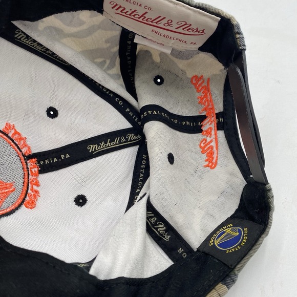 Golden State Warriors Hat Camo Neon Orange Mitchell Ness SnapBack Adjustable VGC - Picture 10 of 12